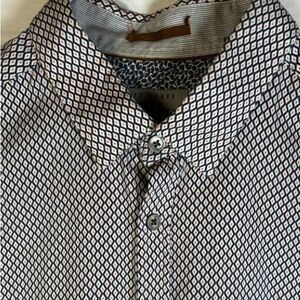 Ted Baker London Short Sleeve Button Down shirt Size 4 US L Geometric Fitted